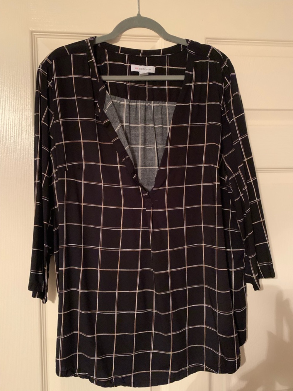 Liz Claiborne Black Windowpane V-Neck Tunic